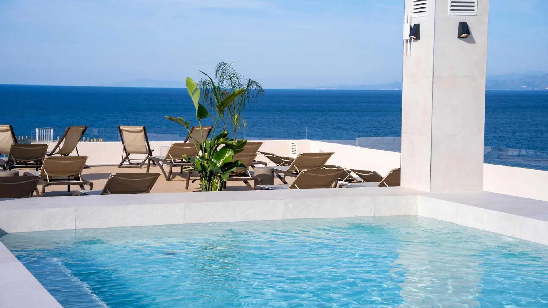 Hotel Cala Font Salou 4*,