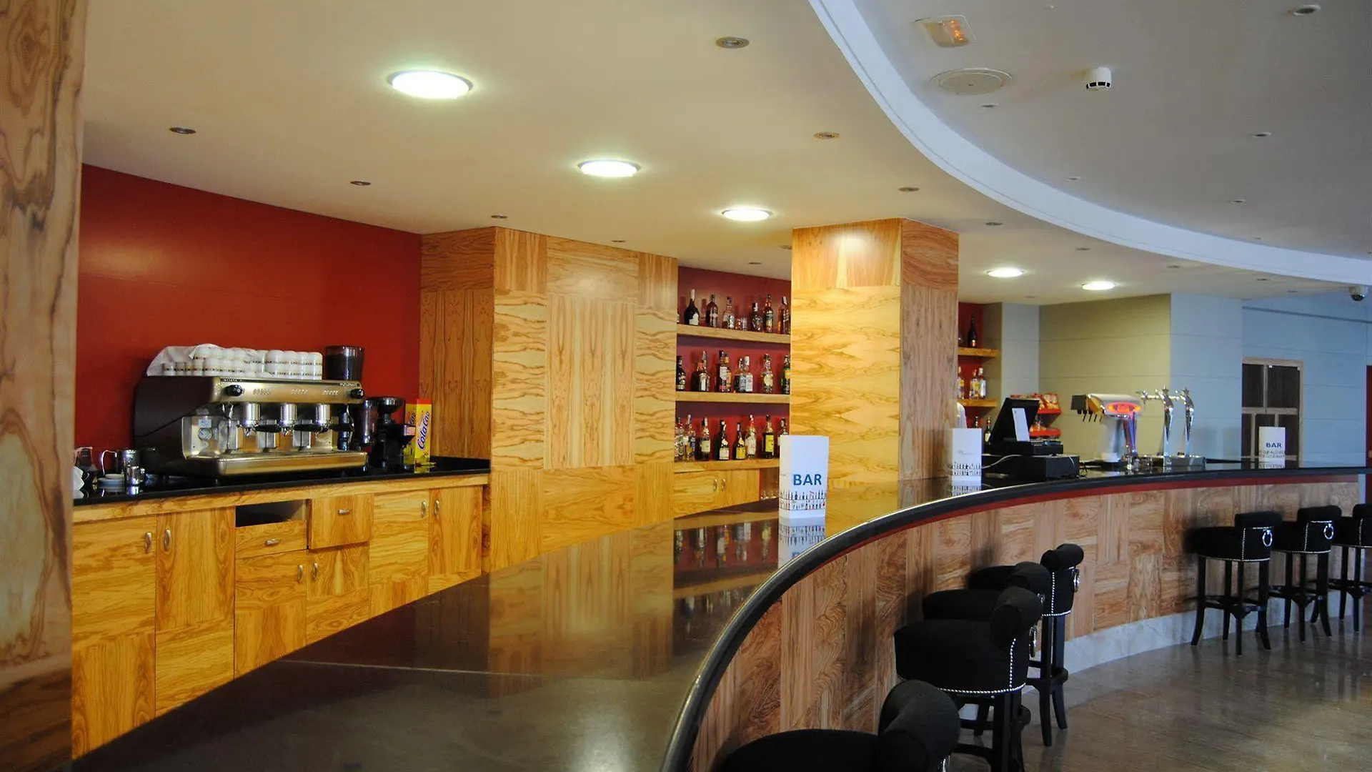 Hotel Cala Font Salou 4*,