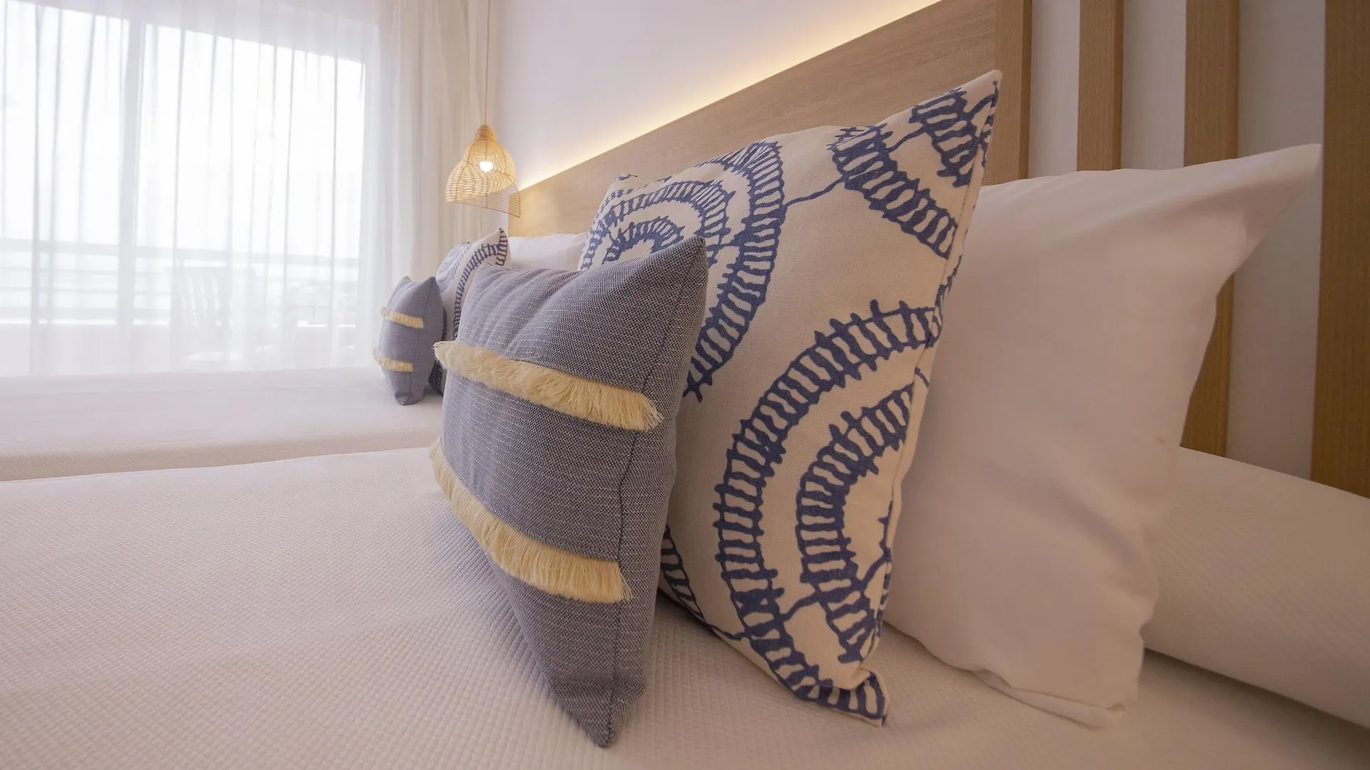 Hotel Cala Font Салоу
